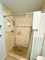 Vista Grande Resort - A Gay Men's Resort