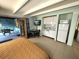 Vista Grande Resort - A Gay Men's Resort