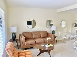 Vista Grande Resort - A Gay Men's Resort