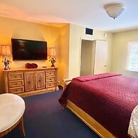 Vista Grande Resort - A Gay Men's Resort