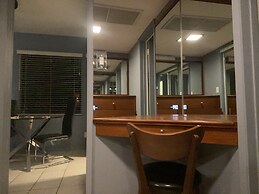 Vista Grande Resort - A Gay Men's Resort