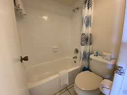 Bonita Beach Inn and Suites