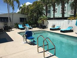 Bonita Beach Inn and Suites
