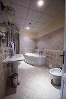 GOLDEN ROYAL Boutique hotel & Spa