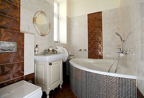 GOLDEN ROYAL Boutique hotel & Spa