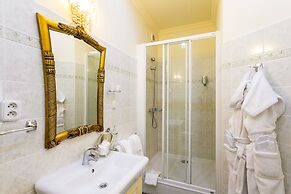 GOLDEN ROYAL Boutique hotel & Spa