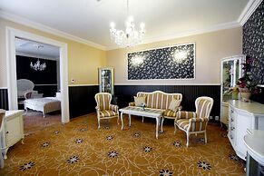 GOLDEN ROYAL Boutique hotel & Spa