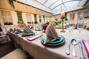 GOLDEN ROYAL Boutique hotel & Spa