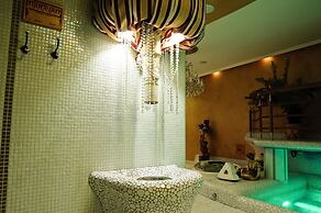 GOLDEN ROYAL Boutique hotel & Spa