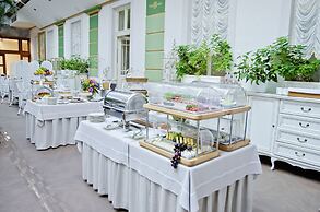 GOLDEN ROYAL Boutique hotel & Spa