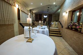 GOLDEN ROYAL Boutique hotel & Spa