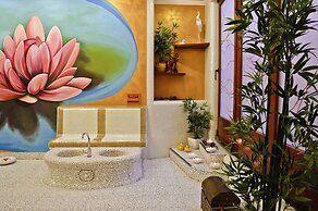 GOLDEN ROYAL Boutique hotel & Spa