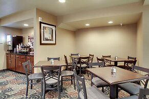 Cobblestone Inn & Suites - Schuyler