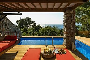 Nautical Hotel Adults Only +14