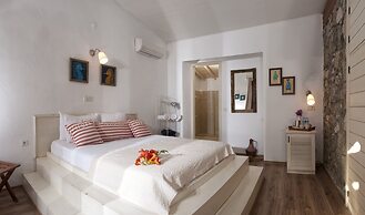 Nautical Hotel Adults Only +14