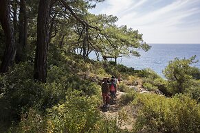 Nautical Hotel Adults Only +14