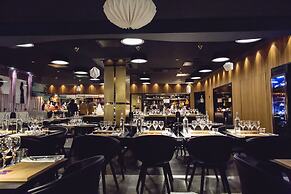 Vox Hotel