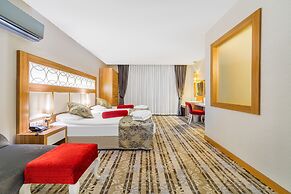 Justiniano Deluxe Resort – All Inclusive