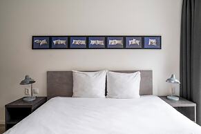 YAYS Amsterdam Prince Island by Numa