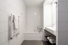 YAYS Amsterdam Prince Island by Numa