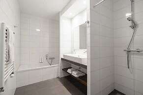 YAYS Amsterdam Prince Island by Numa