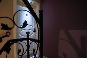 The PINEHILL Hotel & Suites