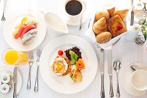 Shangri-La Qinhuangdao