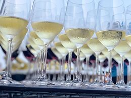 Shangri-La Qinhuangdao