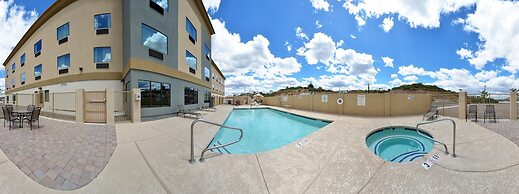 Holiday Inn Express & Suites Globe by IHG