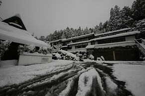 Yumoto Onsen Oharasansou