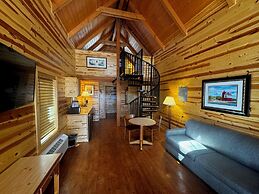 Cabins of Mackinaw