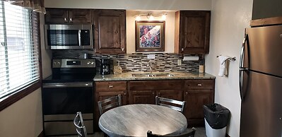 Stagecoach Inn & Suites