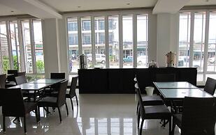 The White Pearl Hotel