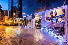 Hotel Black Tower Premium