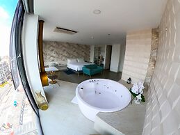 Hotel Black Tower Premium