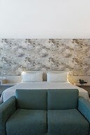 Hotel Black Tower Premium