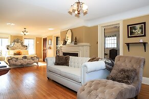 Stone Chalet B&B Inn and Event Center