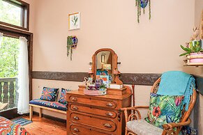 Stone Chalet B&B Inn and Event Center