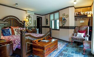 Stone Chalet B&B Inn and Event Center