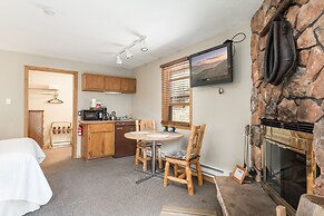4 Seasons Inn on Fall River