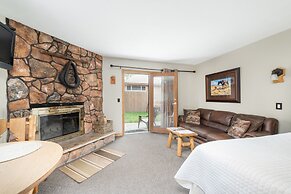 4 Seasons Inn on Fall River