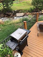 4 Seasons Inn on Fall River