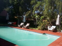 Gloria's Bed and Breakfast