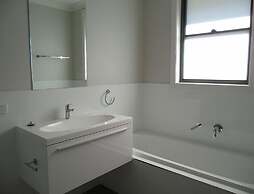 Riverside Oaks Golf Resort