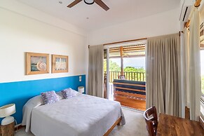 Vista Naranja Ocean View House