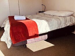 Cherylea Motel