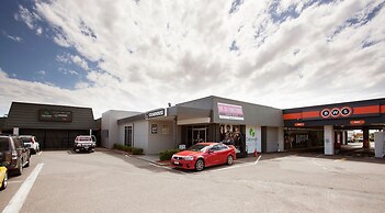 Nightcap at Dalrymple Hotel