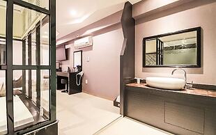 Hotel Aria Nampo