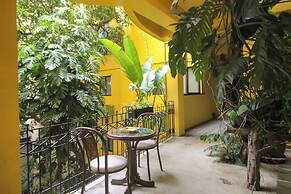 Sourire at Rattanakosin Island