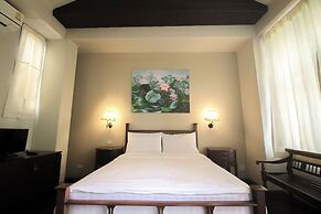 Sourire at Rattanakosin Island